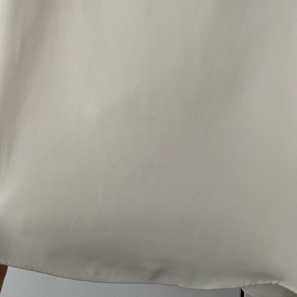 Scalloped Tank Top - Picture 3 of 4